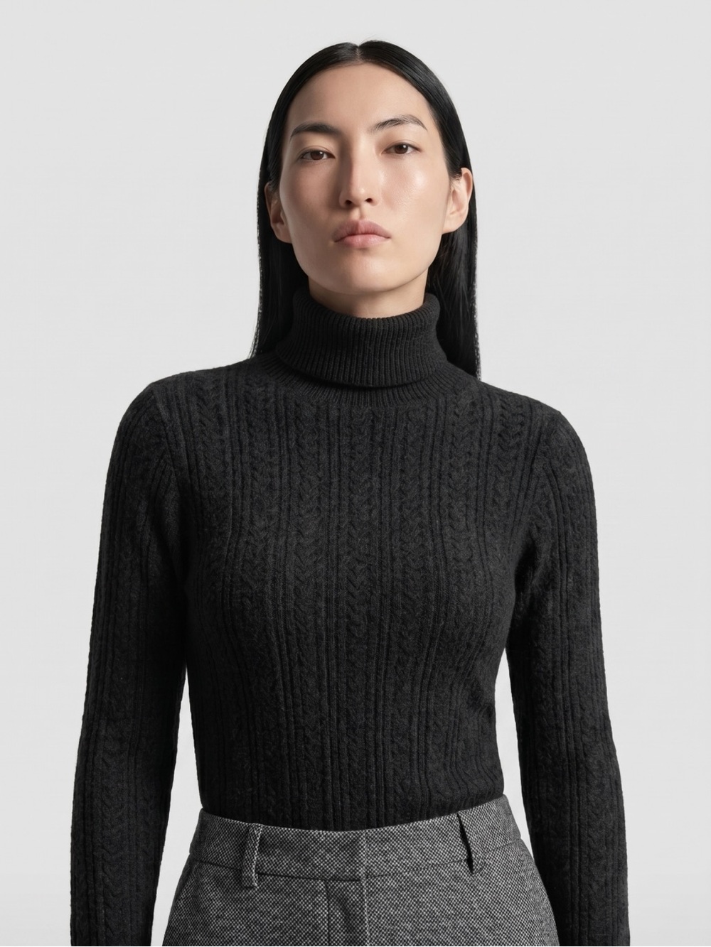 Gucci Black Cable-Knit Cashmere Turtleneck